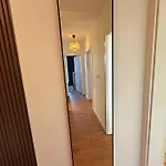 Aura *